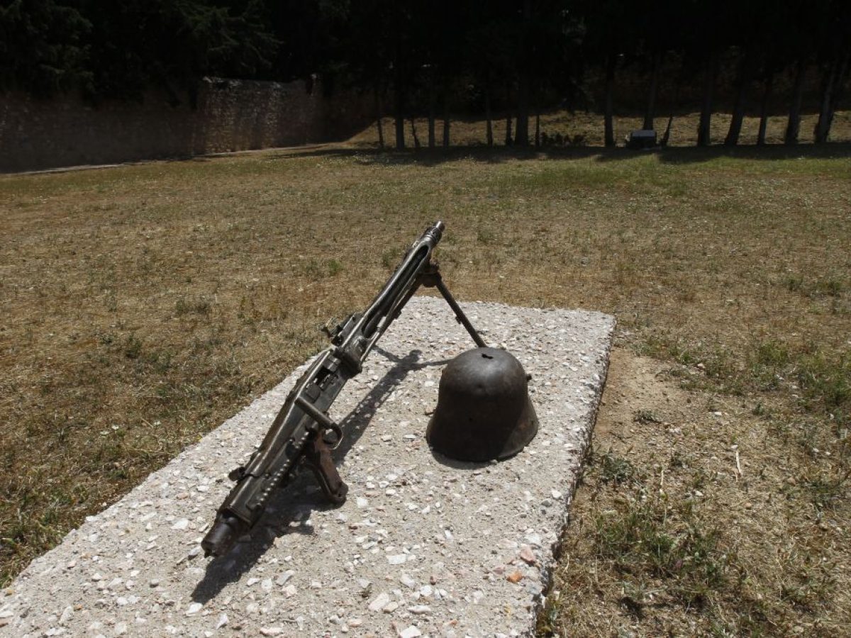 ΚΚΕ για φωτογραφίες από την εκτέλεση στην Καισαριανή: Να αποδοθούν εκεί που ανήκουν