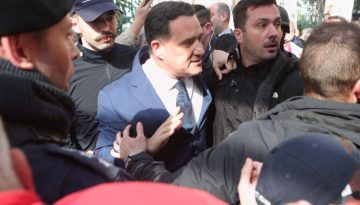 &Kappa;&Kappa;&Epsilon; &gamma;&iota;&alpha; &tau;&alpha; &epsilon;&pi;&epsilon;&iota;&sigma;ό&delta;&iota;&alpha; &sigma;&tau;&omicron; &Kappa;&rho;&alpha;&tau;&iota;&kappa;ό &Nu;ί&kappa;&alpha;&iota;&alpha;&sigmaf;: &laquo;&Omicron;&iota; &upsilon;&gamma;&epsilon;&iota;&omicron;&nu;&omicron;&mu;&iota;&kappa;&omicron;ί &theta;&alpha; &epsilon;ί&nu;&alpha;&iota; &epsilon;&kappa;&epsilon;ί &gamma;&iota;&alpha; &ldquo;&chi;&alpha;&lambda;ά&nu;&epsilon;&rdquo; &sigma;&tau;&eta;&mu;έ&nu;&epsilon;&sigmaf; &phi;&iota;έ&sigma;&tau;&epsilon;&sigmaf;&raquo;
