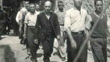 &Kappa;&Kappa;&Epsilon;: &Omicron;&iota; &phi;&omega;&tau;&omicron;&gamma;&rho;&alpha;&phi;ί&epsilon;&sigmaf; &tau;&omega;&nu; 200 &tau;&eta;&sigmaf; &Kappa;&alpha;&iota;&sigma;&alpha;&rho;&iota;&alpha;&nu;ή&sigmaf; &delta;&epsilon;ί&chi;&nu;&omicron;&upsilon;&nu; &tau;&omicron; &eta;&theta;&iota;&kappa;ό &mu;&epsilon;&gamma;&alpha;&lambda;&epsilon;ί&omicron; &tau;&omega;&nu; &kappa;&omicron;&mu;&mu;&omicron;&upsilon;&nu;&iota;&sigma;&tau;ώ&nu;