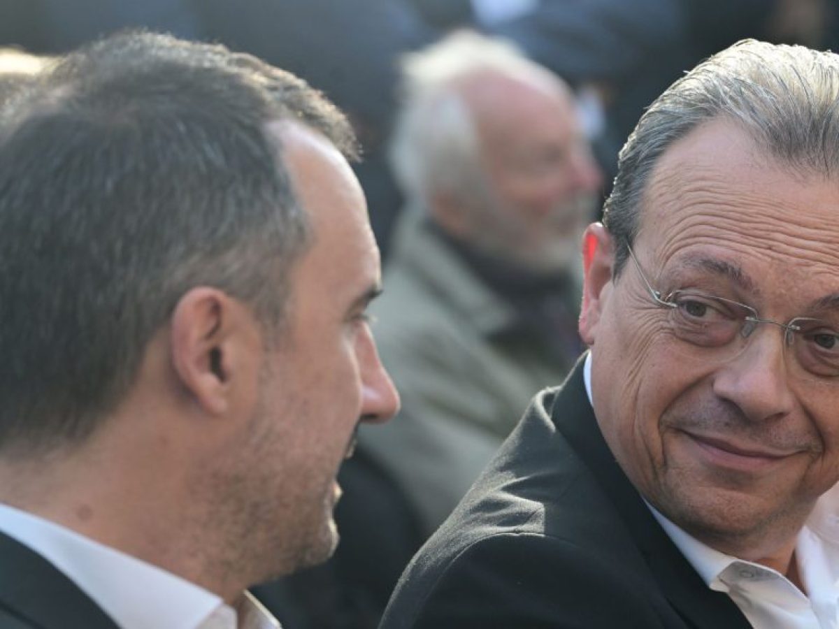 «Κολλημένοι» στο «φλερτ» Φάμελλος – Χαρίτσης εν αναμονή Τσίπρα