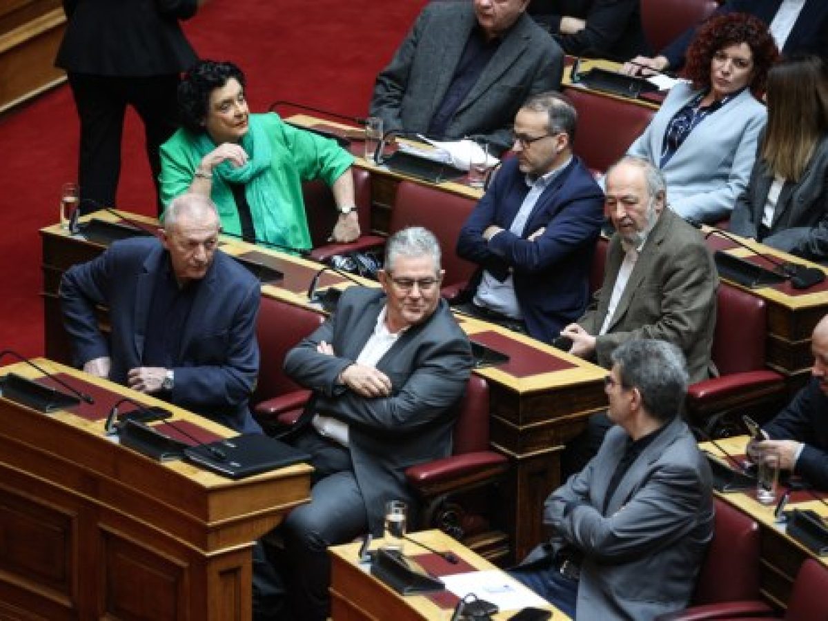 Κουτσούμπας για μήνυση «φασίστα» Πλεύρη: Στο ΚΚΕ δεν υπάρχει μαύρο χρήμα και αυτό φαίνεται από το τι ψηφίζουμε