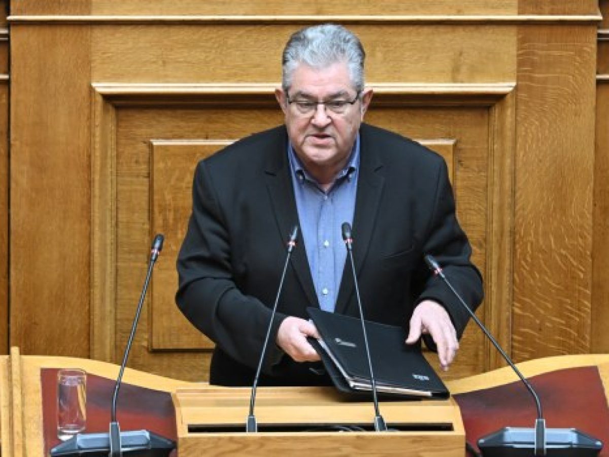 Κουτσούμπας: Οι εργαζόμενοι με τη συμμετοχή τους να κάνουν στην άκρη όλους τους ξεπουλημένους