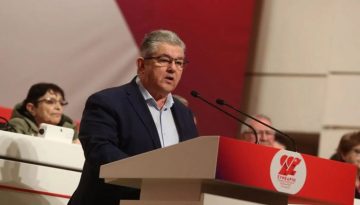 Κουτσούμπας: «Υποσχόμαστε να συνεχίσουμε στο δρόμο που χάραξαν οι 200 κομμουνιστές, μέχρι να δικαιωθεί ο αγώνας τους»
