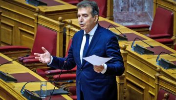 &Mu;. &Chi;&rho;&upsilon;&sigma;&omicron;&chi;&omicron;ΐ&delta;&eta;&sigmaf;: &laquo;&Eta; &omicron;&delta;&iota;&kappa;ή &alpha;&sigma;&phi;ά&lambda;&epsilon;&iota;&alpha; &epsilon;ί&nu;&alpha;&iota; &upsilon;&pi;ό&theta;&epsilon;&sigma;&eta; ό&lambda;&omega;&nu; &mu;&alpha;&sigmaf;&raquo;
