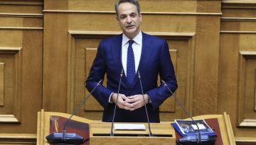 &laquo;&Mu;ά&chi;&eta;&raquo; &sigma;&tau;&eta; &Beta;&omicron;&upsilon;&lambda;ή &sigma;ή&mu;&epsilon;&rho;&alpha; &gamma;&iota;&alpha; &tau;&iota;&sigmaf; &upsilon;&pi;&omicron;&kappa;&lambda;&omicron;&pi;έ&sigmaf; &ndash; &Epsilon;&xi;&eta;&gamma;ή&sigma;&epsilon;&iota;&sigmaf; &Mu;&eta;&tau;&sigma;&omicron;&tau;ά&kappa;&eta;, &sigma;&phi;&upsilon;&rho;&omicron;&kappa;ό&pi;&eta;&mu;&alpha; &Alpha;&nu;&delta;&rho;&omicron;&upsilon;&lambda;ά&kappa;&eta;