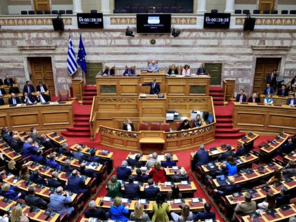 Με 158 «ναι» πέρασε το νομοσχέδιο για τις Συλλογικές Συμβάσεις Εργασίας