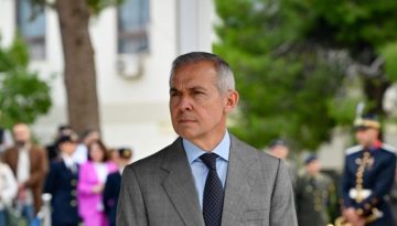 Με απόφαση του ΥΦΕΘΑ Θανάση Δαβάκη καθορίζονται οι Άγονες Ειδικότητες Στρατιωτικών Ιατρών