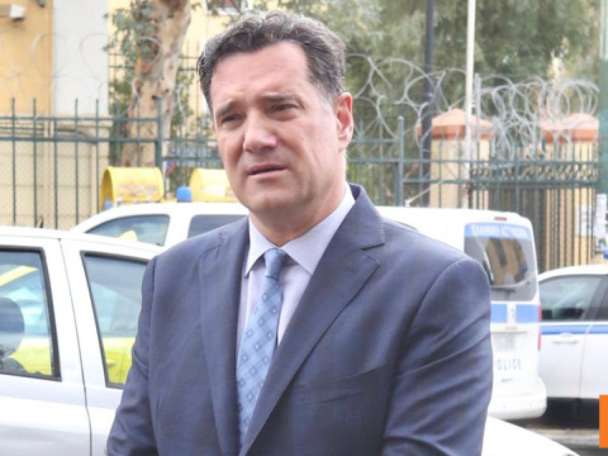 Μήνυση σε βάρος της Ζωής Κωνσταντοπούλου κατέθεσε στην Ευελπίδων ο Άδωνις Γεωργιάδης