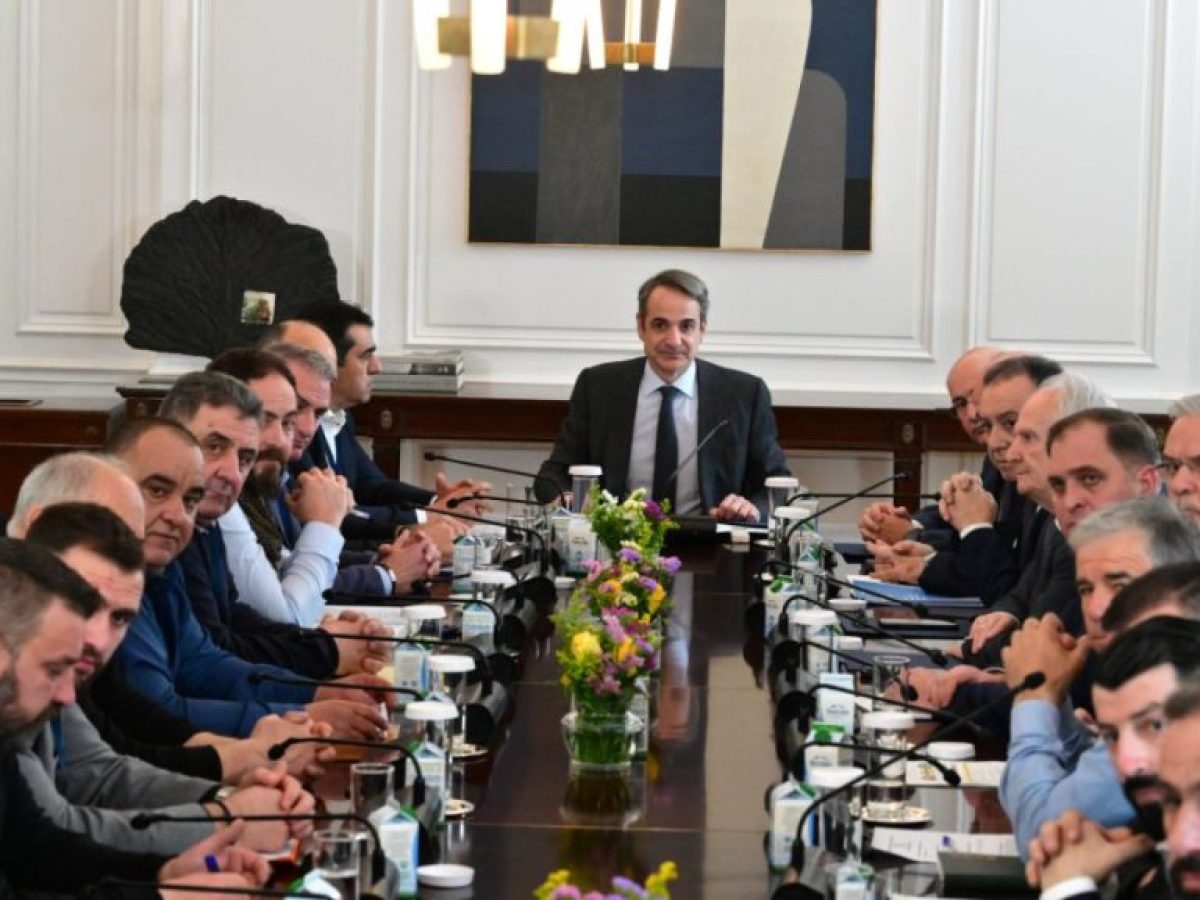 &Mu;&eta;&tau;&sigma;&omicron;&tau;ά&kappa;&eta;&sigmaf;: &Alpha;&delta;&iota;&alpha;&pi;&rho;&alpha;&gamma;&mu;ά&tau;&epsilon;&upsilon;&tau;&eta; &pi;&rho;&omicron;&tau;&epsilon;&rho;&alpha;&iota;ό&tau;&eta;&tau;&alpha; &eta; &sigma;&tau;ή&rho;&iota;&xi;&eta; &tau;&eta;&sigmaf; &kappa;&tau;&eta;&nu;&omicron;&tau;&rho;&omicron;&phi;ί&alpha;&sigmaf;, &sigma;&tau;ό&chi;&omicron;&sigmaf; &eta; &epsilon;&kappa;&rho;ί&zeta;&omega;&sigma;&eta; &tau;&eta;&sigmaf; &epsilon;&upsilon;&lambda;&omicron;&gamma;&iota;ά&sigmaf;