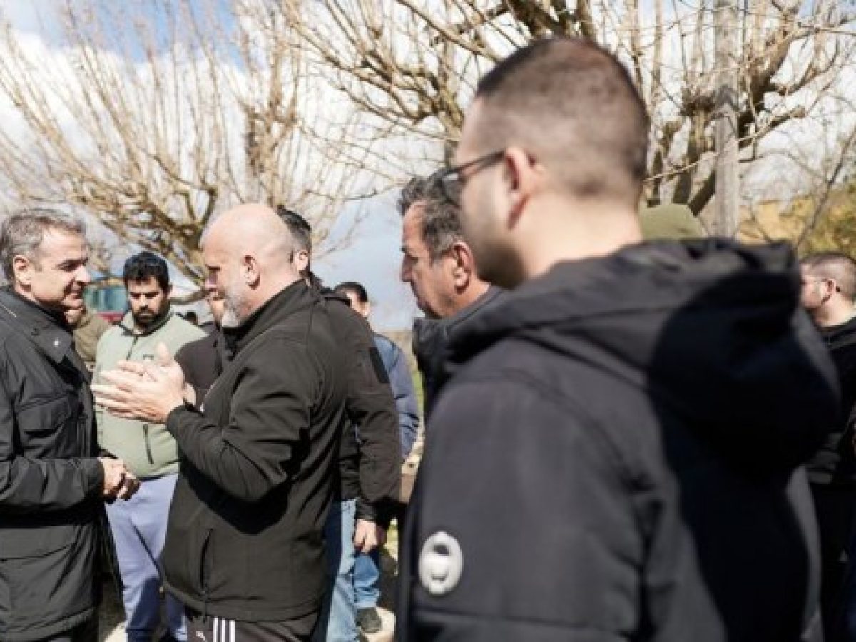 Μητσοτάκης από τον πλημμυρισμένο Έβρο: Έχουμε τέσσερα χρόνια για να τα κάνουμε αυτά τα έργα