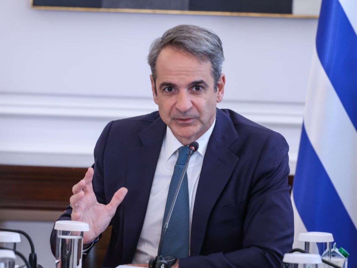 Μητσοτάκης για τέσσερα χρόνια πολέμου στην Ουκρανία: «Επαναβεβαιώνουμε την αταλάντευτη υποστήριξή μας»