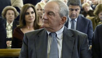 &Nu;έ&alpha; &laquo;&kappa;&alpha;&rho;&phi;&iota;ά&raquo; &Kappa;&alpha;&rho;&alpha;&mu;&alpha;&nu;&lambda;ή: &Tau;&rho;&alpha;&upsilon;&mu;&alpha;&tau;&iota;&sigma;&mu;έ&nu;&eta; &eta; &epsilon;&mu;&pi;&iota;&sigma;&tau;&omicron;&sigma;ύ&nu;&eta; &tau;&omega;&nu; &pi;&omicron;&lambda;&iota;&tau;ώ&nu; &sigma;&tau;&omicron;&upsilon;&sigmaf; &theta;&epsilon;&sigma;&mu;&omicron;ύ&sigmaf; &kappa;&alpha;&iota; &tau;&eta; &Delta;&iota;&kappa;&alpha;&iota;&omicron;&sigma;ύ&nu;&eta;