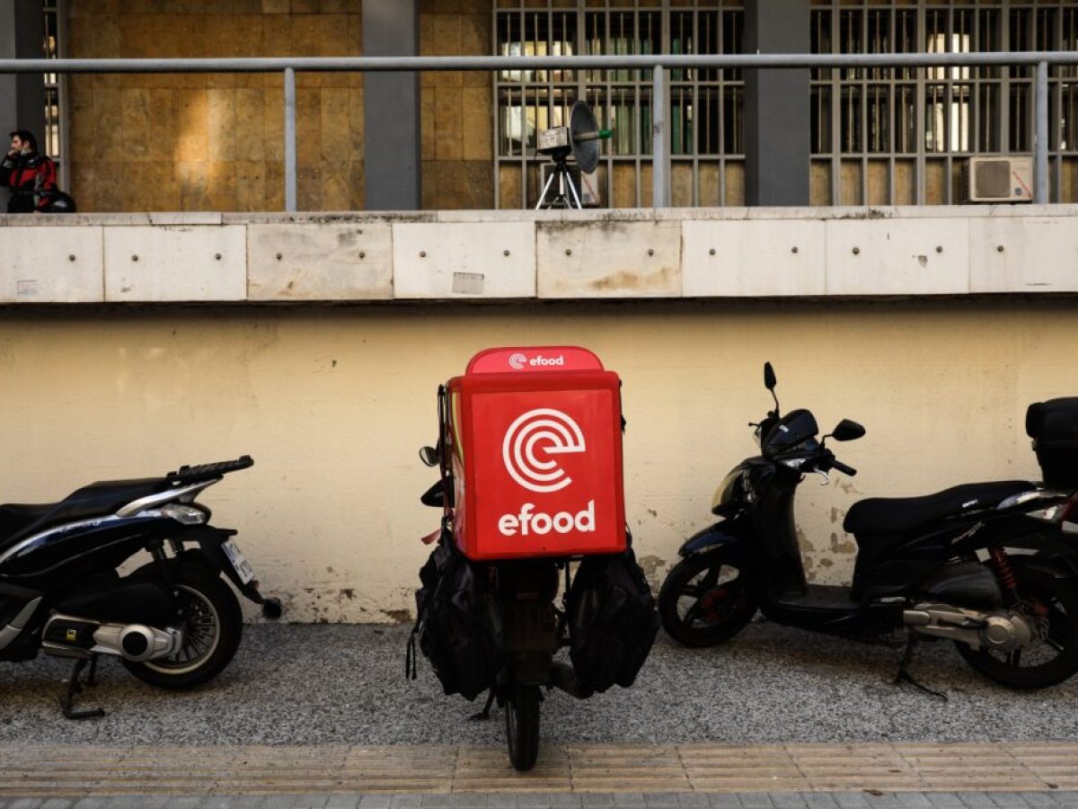 Νέα Αριστερά: «Στηρίζουμε την 24ωρη απεργία των διανομέων της efood απέναντι στις εργοδοτικές αυθαιρεσίες»