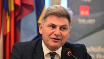 Νικόλας Φαραντούρης: Έρευνα του Ευρωκοινοβουλίου για τα δάνεια σε ελβετικό φράγκο