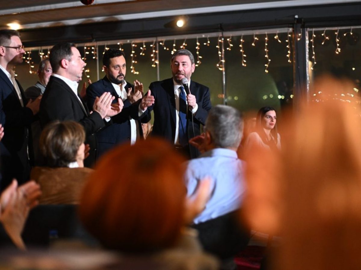 Νίκος Ανδρουλάκης: «Η νίκη του ΠαΣοΚ θα είναι νίκη του απλού κόσμου»