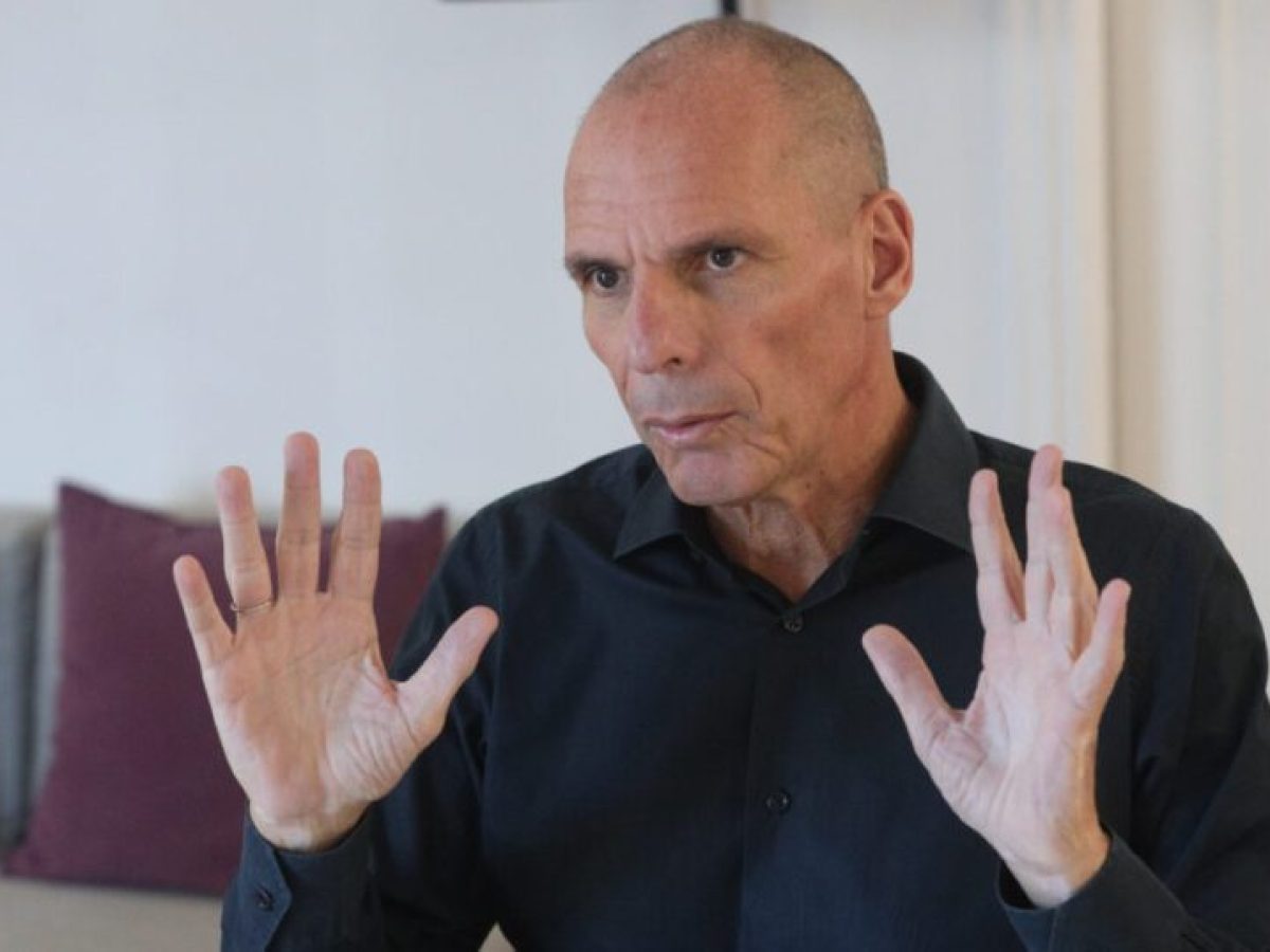 Ο Γιάνης Βαρουφάκης σχολιάζει τη δίωξη για ecstasy: «Δεν έχει σχέση με τα ναρκωτικά ή τον νόμο»