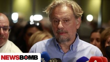 &Omicron; &Kappa;&alpha;&sigma;&sigma;&epsilon;&lambda;ά&kappa;&eta;&sigmaf; &delta;&iota;&alpha;&gamma;&rho;ά&phi;&epsilon;&iota; &tau;&omicron;&nu; &Theta;&alpha;&nu;ά&sigma;&eta; &Omicron;&iota;&kappa;&omicron;&nu;ό&mu;&omicron;&upsilon; &ndash; &Tau;&iota; &epsilon;ί&chi;&epsilon; &gamma;&rho;ά&psi;&epsilon;&iota; &sigma;&tau;&eta;&nu; &epsilon;&pi;ί&mu;&alpha;&chi;&eta; &alpha;&nu;ά&rho;&tau;&eta;&sigma;&eta;&nbsp;&gamma;&iota;&alpha; &tau;&alpha; &laquo;&gamma;ί&delta;&iota;&alpha;&raquo;