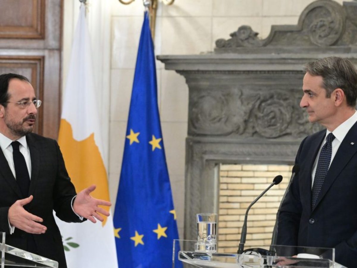 Ο Μητσοτάκης ενημέρωσε τον Χριστοδουλίδη για την επικείμενη συνάντηση με Ερντογάν