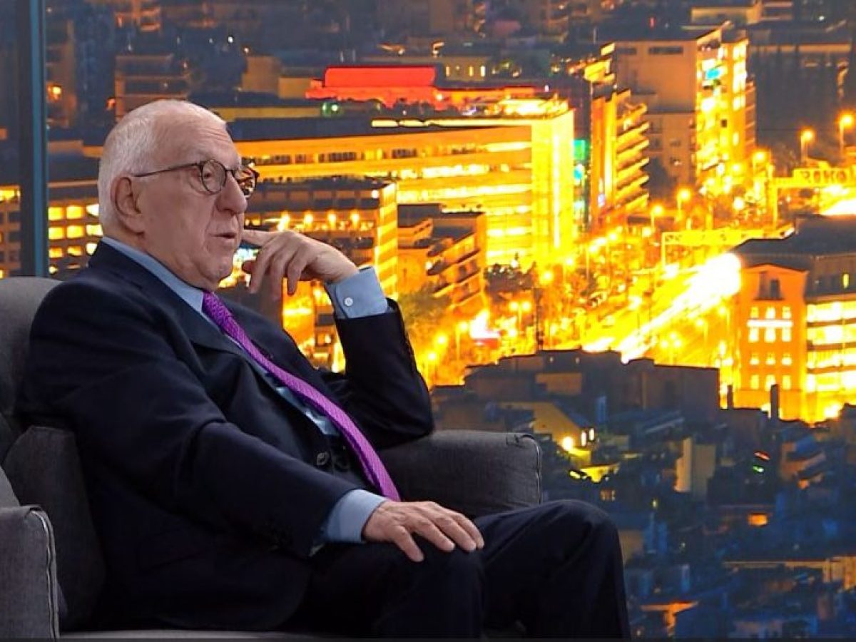 Ο Νικήτας Κακλαμάνης «αδειάζει» τον Γεωργιάδη: Απαράδεκτη η εικόνα του σιδηροδέσμιου γιατρού, ο Άδωνις έχασε το δίκιο του