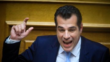 Ο Πλεύρης τιμά τον Γράμμο και το Βίτσι – Νέο εμφυλιοπολεμικό παραλήρημα στη Βουλή