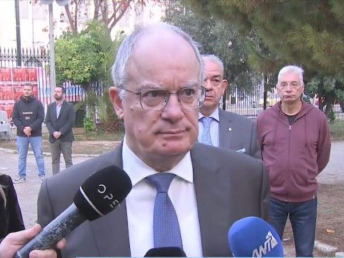 Ο Τασούλας και η αγάπη του για τους… ποιητές