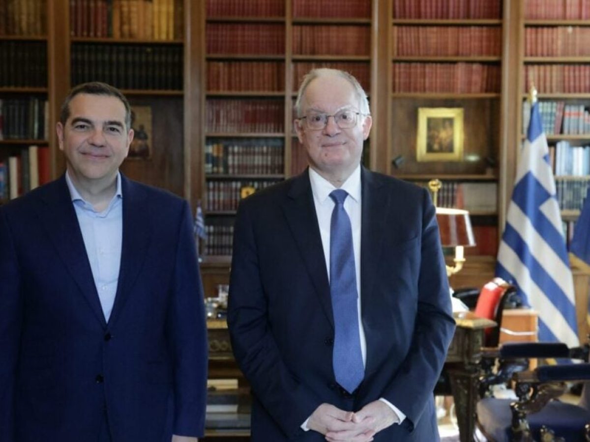 Ο Τσίπρας στο Προεδρικό, τι είπε με Τασούλα
