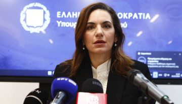 Όλγα Κεφαλογιάννη: Παραιτήθηκε από την αγωγή σε βάρος του Μίνωα Μάτσα για την επιμέλεια των παιδιών τους