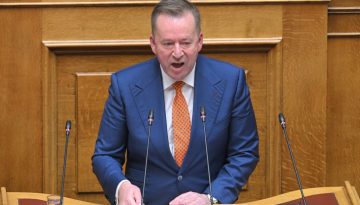 &Omicron;&Pi;&Epsilon;&Kappa;&Epsilon;&Pi;&Epsilon;: &Kappa;&alpha;&tau;&alpha;&gamma;&gamma;&epsilon;&lambda;ί&alpha; &Beta;&alpha;&sigma;ί&lambda;&eta; &Kappa;ό&kappa;&kappa;&alpha;&lambda;&eta; &gamma;&iota;&alpha; &epsilon;&pi;&iota;&delta;&omicron;&tau;ή&sigma;&epsilon;&iota;&sigmaf; &sigma;&epsilon; 29.000 &laquo;&kappa;&tau;&eta;&nu;&omicron;&tau;&rho;ό&phi;&omicron;&upsilon;&sigmaf;&raquo; &chi;&omega;&rho;ί&sigmaf; &pi;&alpha;&rho;&alpha;&gamma;&omega;&gamma;ή