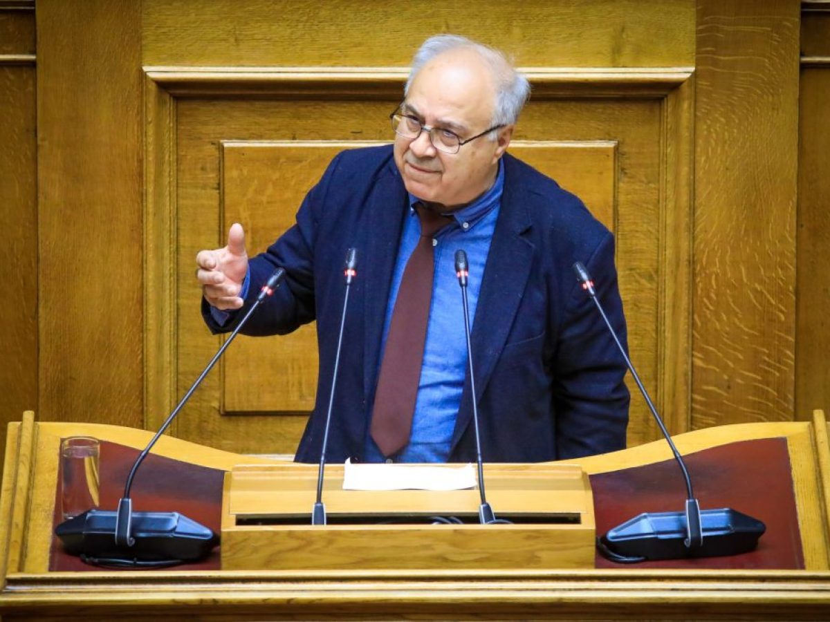 &Pi;&Alpha;&Sigma;&Omicron;&Kappa;: &Gamma;&iota;&alpha;&tau;ί &omicron; &Alpha;&nu;&delta;&rho;&omicron;&upsilon;&lambda;ά&kappa;&eta;&sigmaf; &delta;&iota;έ&gamma;&rho;&alpha;&psi;&epsilon; &tau;&omicron;&nu; &Pi;&alpha;&rho;&alpha;&sigma;&kappa;&epsilon;&upsilon;&alpha;ΐ&delta;&eta; &ndash; &Omicron;&iota; &laquo;&kappa;ί&tau;&rho;&iota;&nu;&epsilon;&sigmaf;&raquo; &kappa;ά&rho;&tau;&epsilon;&sigmaf; &kappa;&alpha;&iota; &eta; &mu;ά&chi;&eta; &gamma;&iota;&alpha; &tau;&alpha; &psi;&eta;&phi;&omicron;&delta;έ&lambda;&tau;&iota;&alpha;