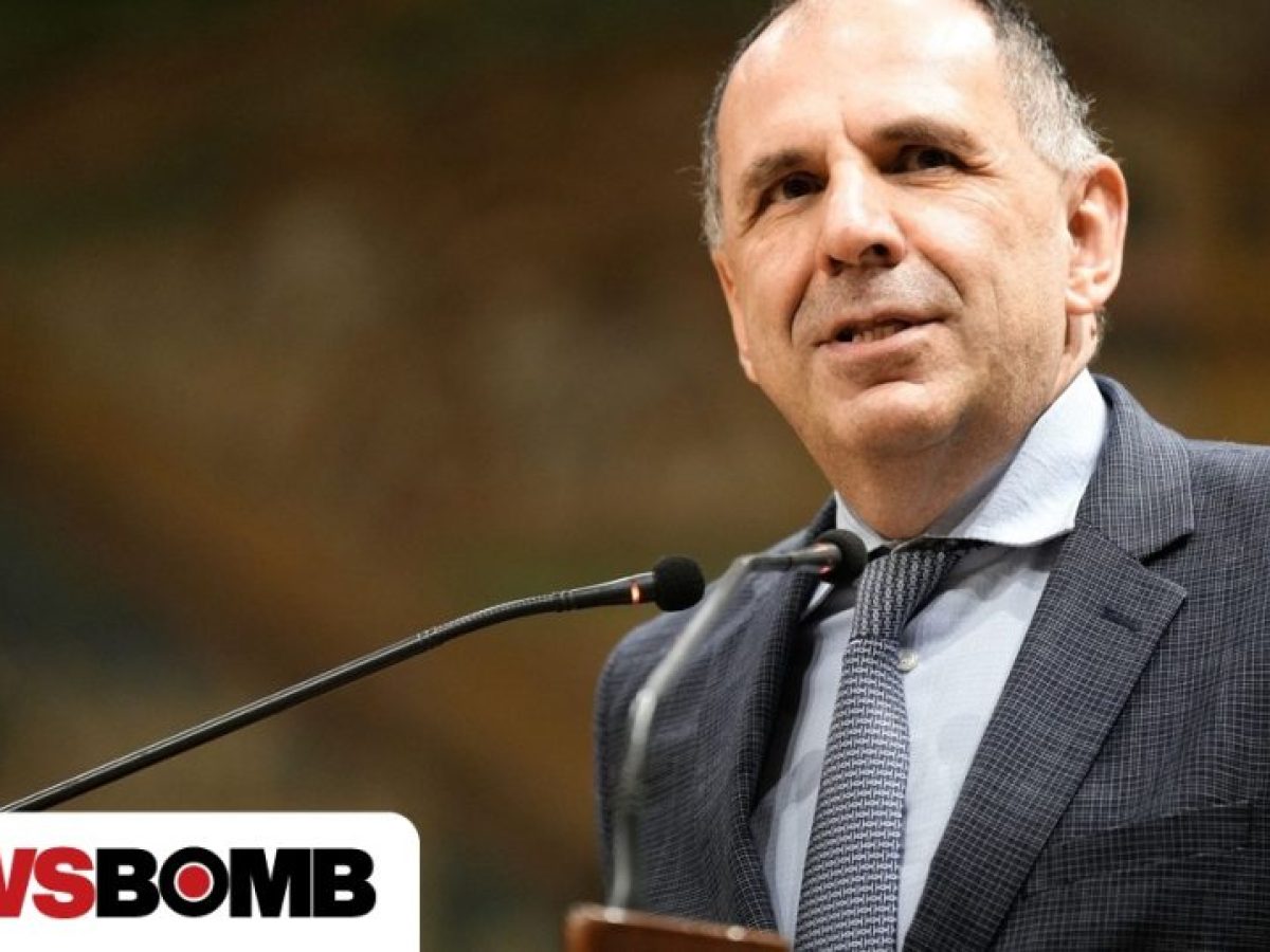 &Pi;&alpha;&gamma;&kappa;ό&sigma;&mu;&iota;&alpha; &Eta;&mu;έ&rho;&alpha; &Epsilon;&lambda;&lambda;&eta;&nu;&iota;&kappa;ή&sigmaf; &Gamma;&lambda;ώ&sigma;&sigma;&alpha;&sigmaf; &ndash; &Tau;&omicron; &mu;ή&nu;&upsilon;&mu;&alpha; &tau;&omicron;&upsilon; &Gamma;&iota;ώ&rho;&gamma;&omicron;&upsilon; &Gamma;&epsilon;&rho;&alpha;&pi;&epsilon;&tau;&rho;ί&tau;&eta;