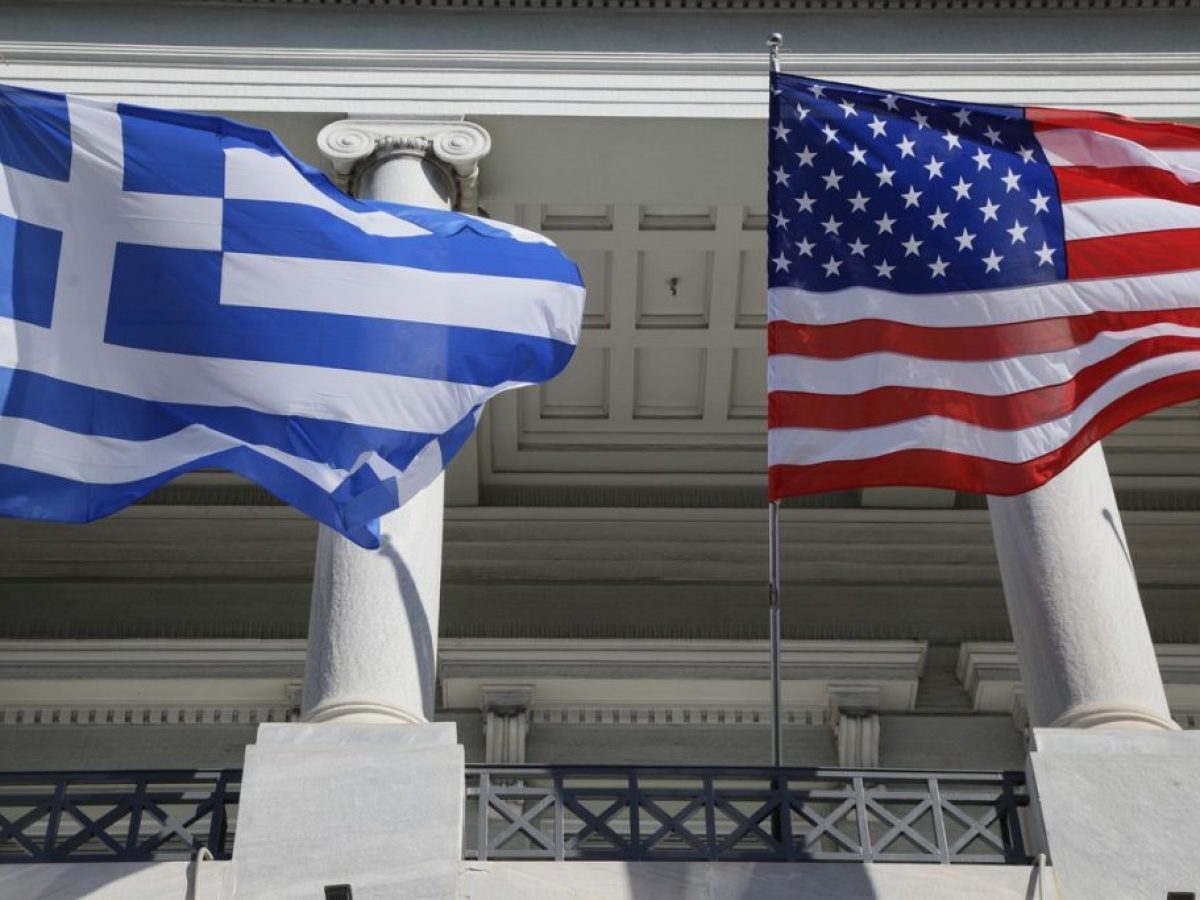 Παπασταύρου: Πως σχολίασε τις δηλώσεις του Τραμπ για τις σχέσεις της Ελλάδας με τις ΗΠΑ