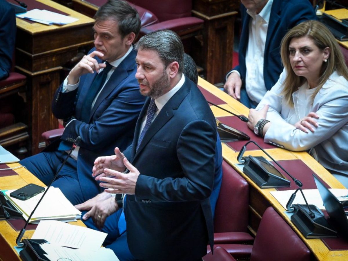 ΠαΣοΚ: Σε διάταξη μάχης για την Συνταγματική Αναθεώρηση