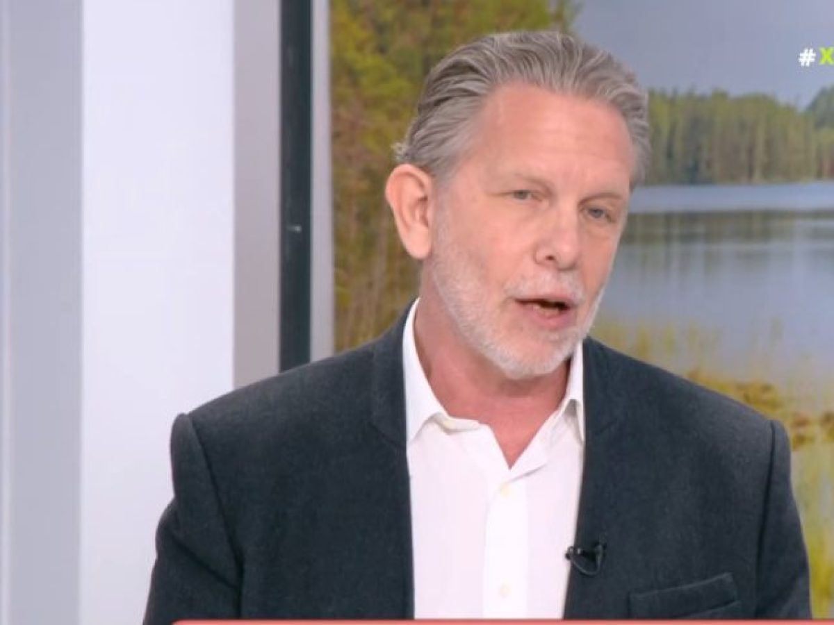 Παύλος Γερουλάνος: Ο μόνος θεσμός που λειτουργεί στην Ελλάδα είναι οι Εύζωνοι