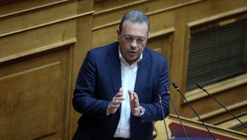 &Pi;&upsilon;&rho;ά &Phi;ά&mu;&epsilon;&lambda;&lambda;&omicron;&upsilon; &sigma;&epsilon; &kappa;&upsilon;&beta;έ&rho;&nu;&eta;&sigma;&eta; &gamma;&iota;&alpha; &Chi;ί&omicron; &kappa;&alpha;&iota; &sigma;&epsilon; &Kappa;&alpha;&rho;&upsilon;&sigma;&tau;&iota;&alpha;&nu;&omicron;ύ &gamma;&iota;&alpha; &alpha;&nu;&alpha;&chi;&rho;&omicron;&nu;&iota;&sigma;&mu;ό