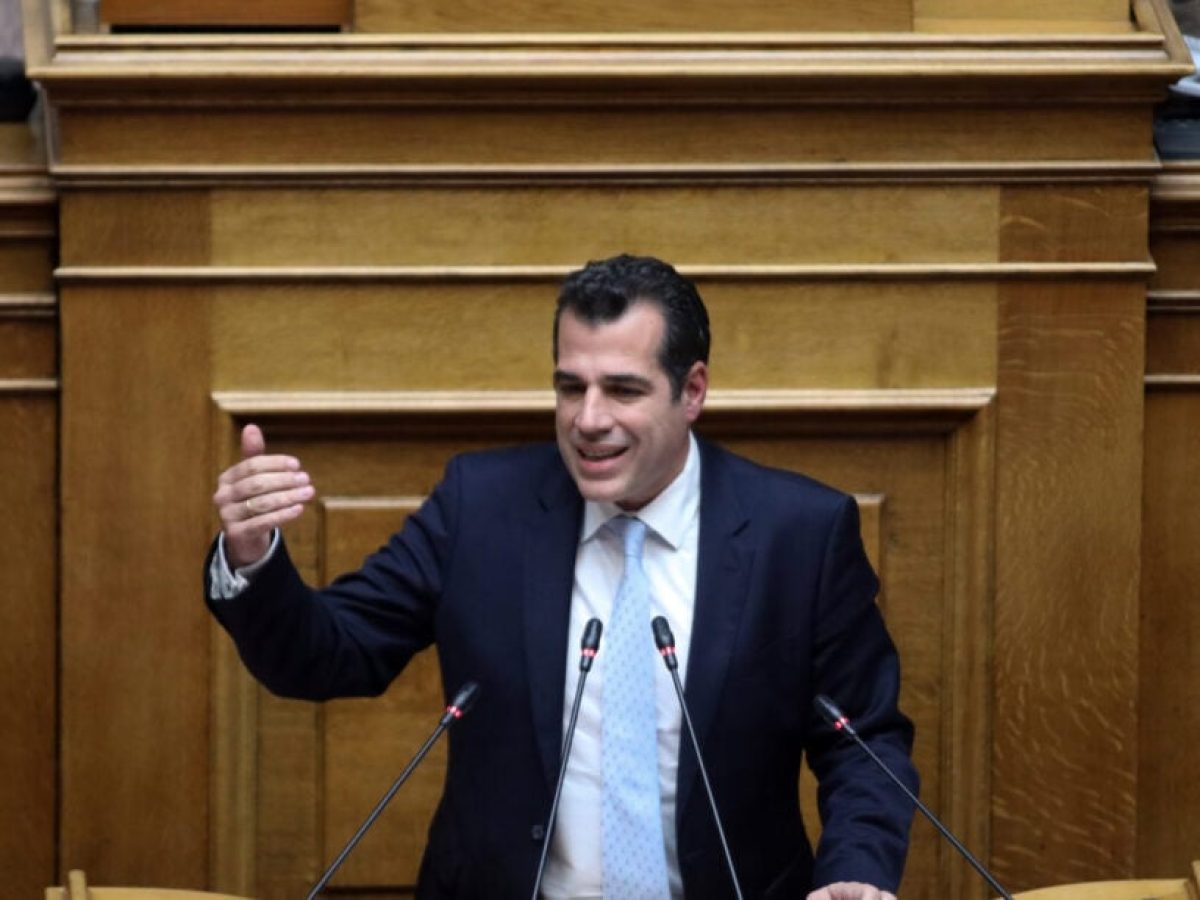 Πλεύρης για μεταναστευτικό: Φυλακή ή επιστροφή για όσους εισέρχονται παράνομα