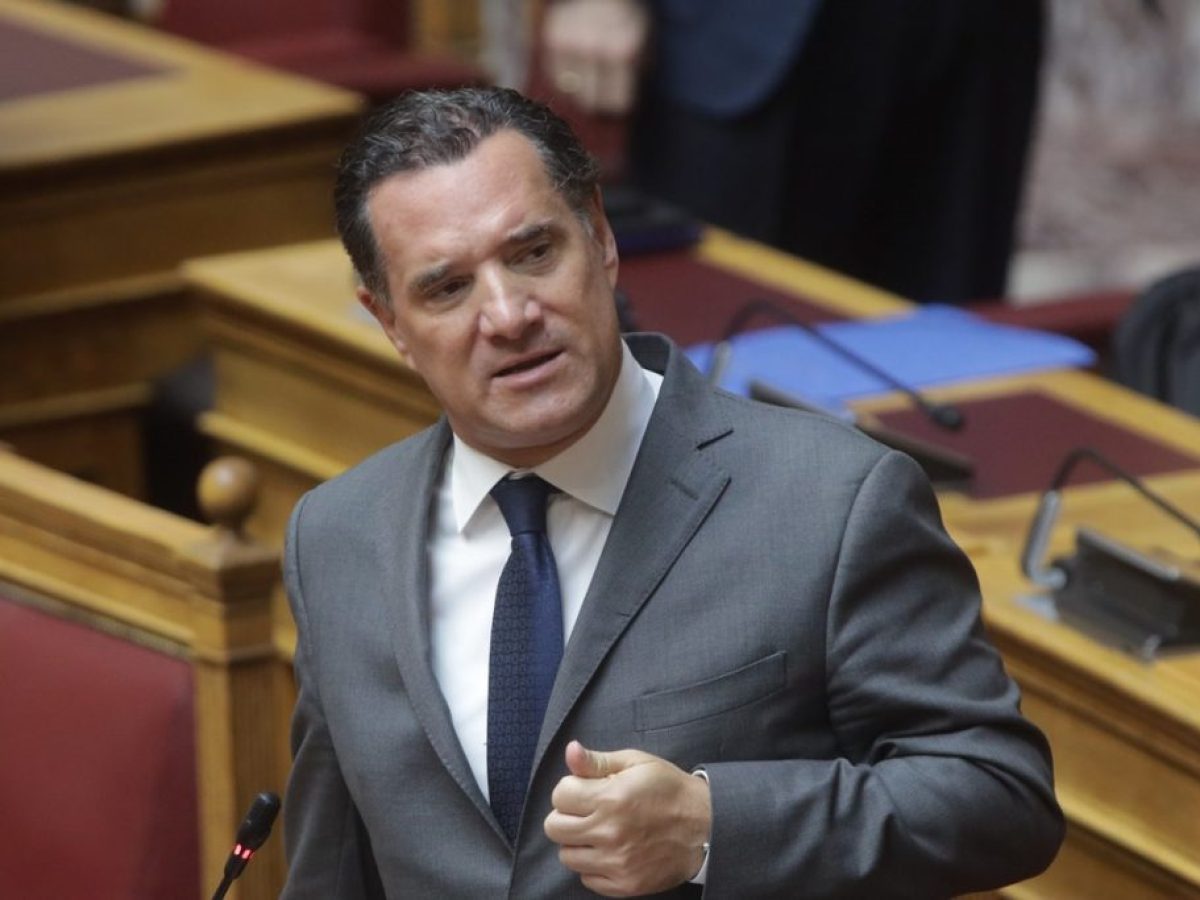 Πολιτική κόντρα για τα επεισόδια στο Κρατικό Νίκαιας κατά την επίσκεψη Γεωργιάδη