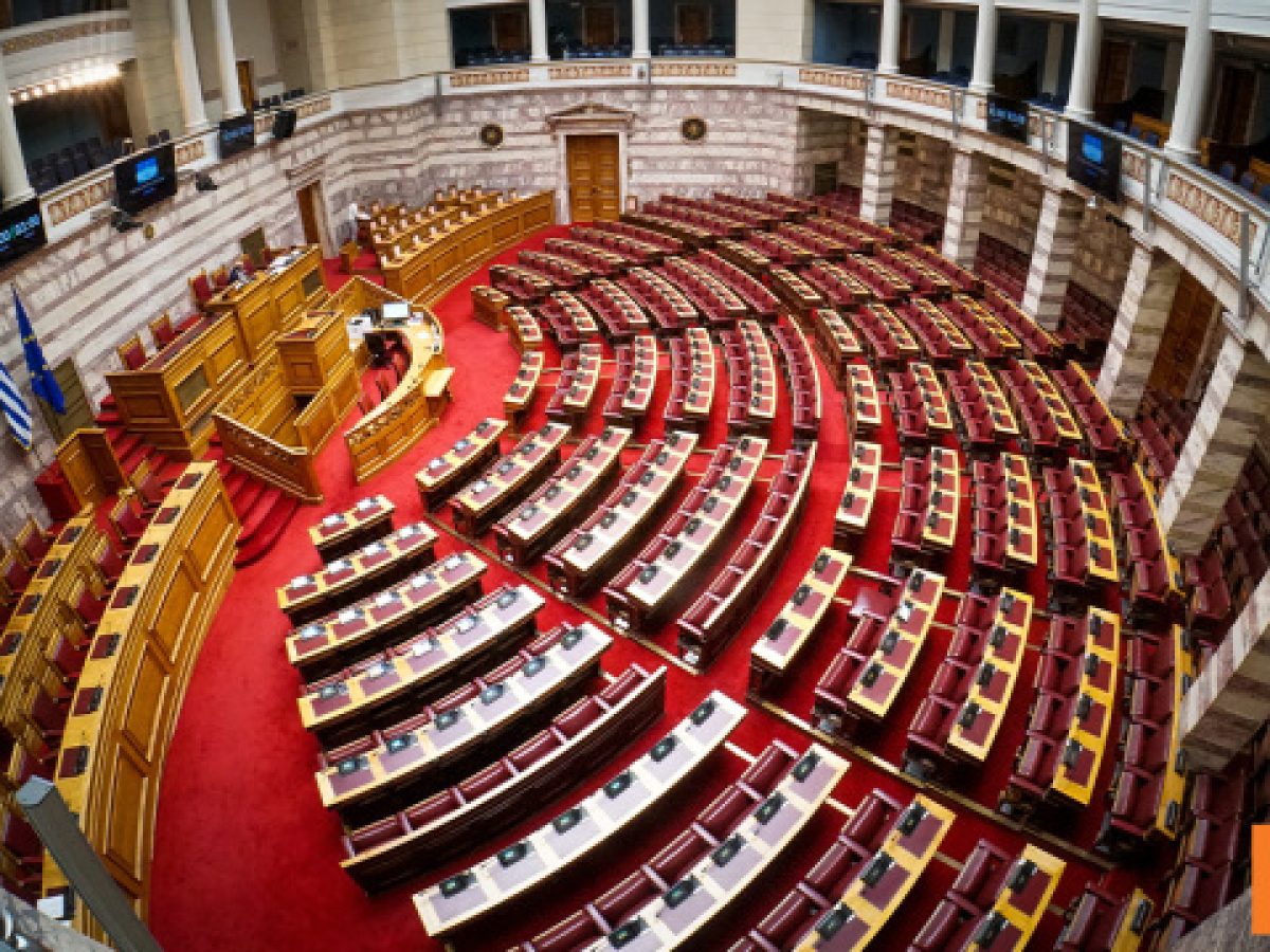 Προϋπολογισμός, μη κρατικά πανεπιστήμια, ποινικές ευθύνες υπουργών και εκλογή ηγεσίας της Δικαιοσύνης, οι 4 «κορωνίδες» τ