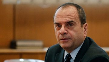 Ράμμος: «Η διαρκής συνταγματολογία συνιστά ήττα της πολιτικής»