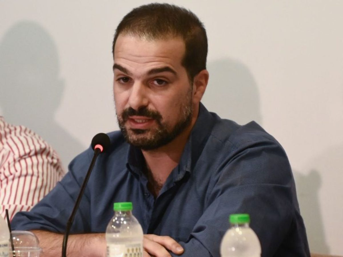 Σακελλαρίδης για Χίο: Τόσο πειστικός ο ισχυρισμός του Λιμενικού όσο και αυτοί του Τραμπ για την ICE