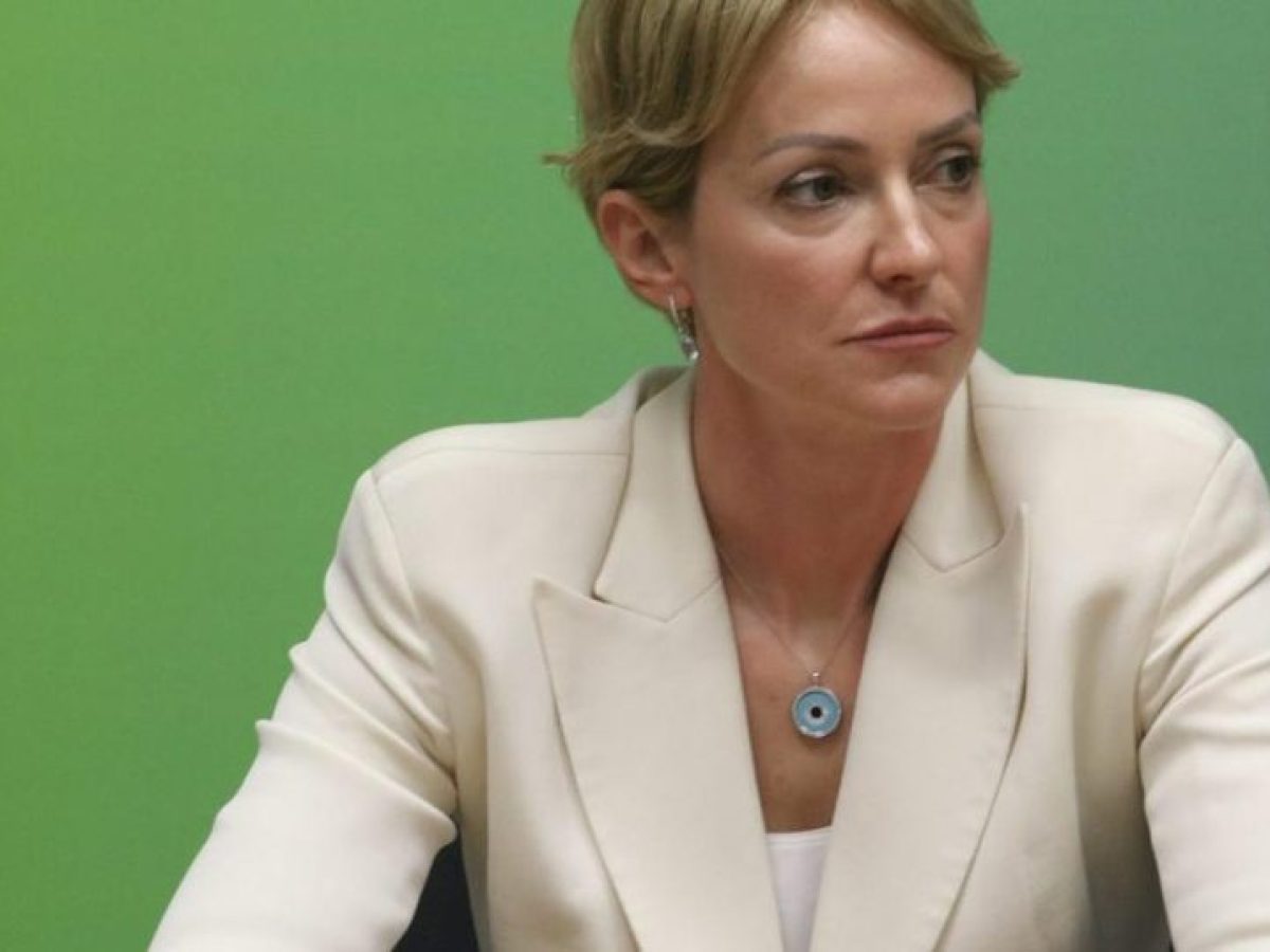 Σδούκου: Η Ελλάδα χρειάζεται Σύνταγμα που θα ανταποκρίνεται στις ανάγκες της εποχής