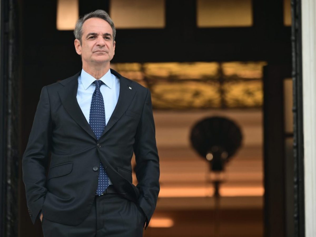 Σύγκρουση ή συναίνεση; Δοκιμάζουν τα όρια διαλόγου ΝΔ – ΠΑΣΟΚ τα άρθρα 86, 103 και 16 του Συντάγματος