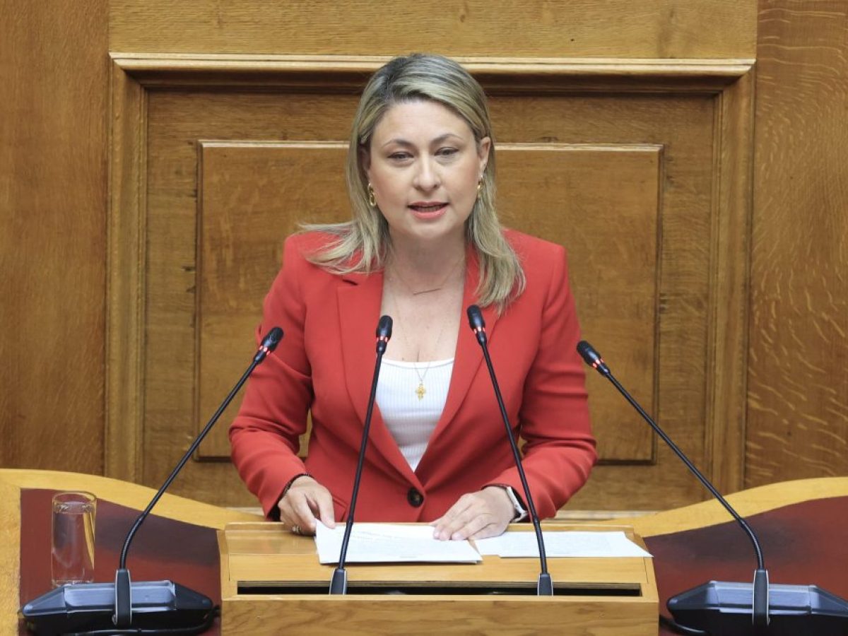 &Sigma;ύ&gamma;&kappa;&rho;&omicron;&upsilon;&sigma;&eta; &kappa;&upsilon;&beta;έ&rho;&nu;&eta;&sigma;&eta;&sigmaf; &ndash; &Pi;&Alpha;&Sigma;&Omicron;&Kappa; &gamma;&iota;&alpha; &tau;&iota;&sigmaf; &delta;&eta;&lambda;ώ&sigma;&epsilon;&iota;&sigmaf; &Alpha;&lambda;&epsilon;&xi;&omicron;&pi;&omicron;ύ&lambda;&omicron;&upsilon;: &laquo;&Pi;&alpha;&rho;&epsilon;&rho;&mu;&eta;&nu;&epsilon;ύ&tau;&eta;&kappa;&epsilon;&raquo; &ndash; &laquo;&Omicron; &kappa;&upsilon;&beta;&epsilon;&rho;&nu;&eta;&tau;&iota;&kappa;ό&sigmaf; &epsilon;&kappa;&pi;&rho;ό&sigma;&omega;&pi;&omicron;&sigmaf; &epsilon;&pi;&alpha;ί&nu;&epsilon;&sigma;&epsilon; &tau;&eta;&nu; &alpha;&lambda;&alpha;