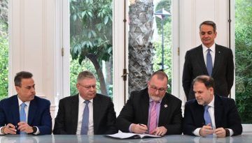 Συμφωνία Ελλάδας – Chevron για υδρογονάνθρακες: «Άλμα στον τομέα της ενέργειας»