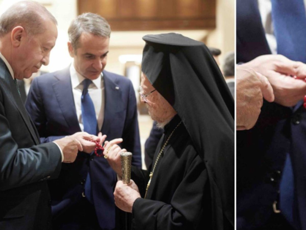 Συμβολική χειρονομία Ταγίπ Ερντογάν: Το κόκκινο κομπολόι που έδωσε ως δώρο στον Κυριάκο Μητσοτάκη