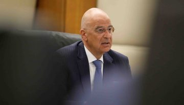 Συνάντηση Δένδια – M. Rogers: Συζήτησαν για την εμβάθυνση των ελληνοαμερικανικών αμυντικών σχέσεων