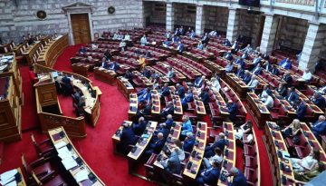 Συνταγματική αναθεώρηση: Ανοίγει η συζήτηση, τι θα γίνει με το άρθρο 86 – Ο ρόλος Στυλιανίδη και Ρουσόπουλου