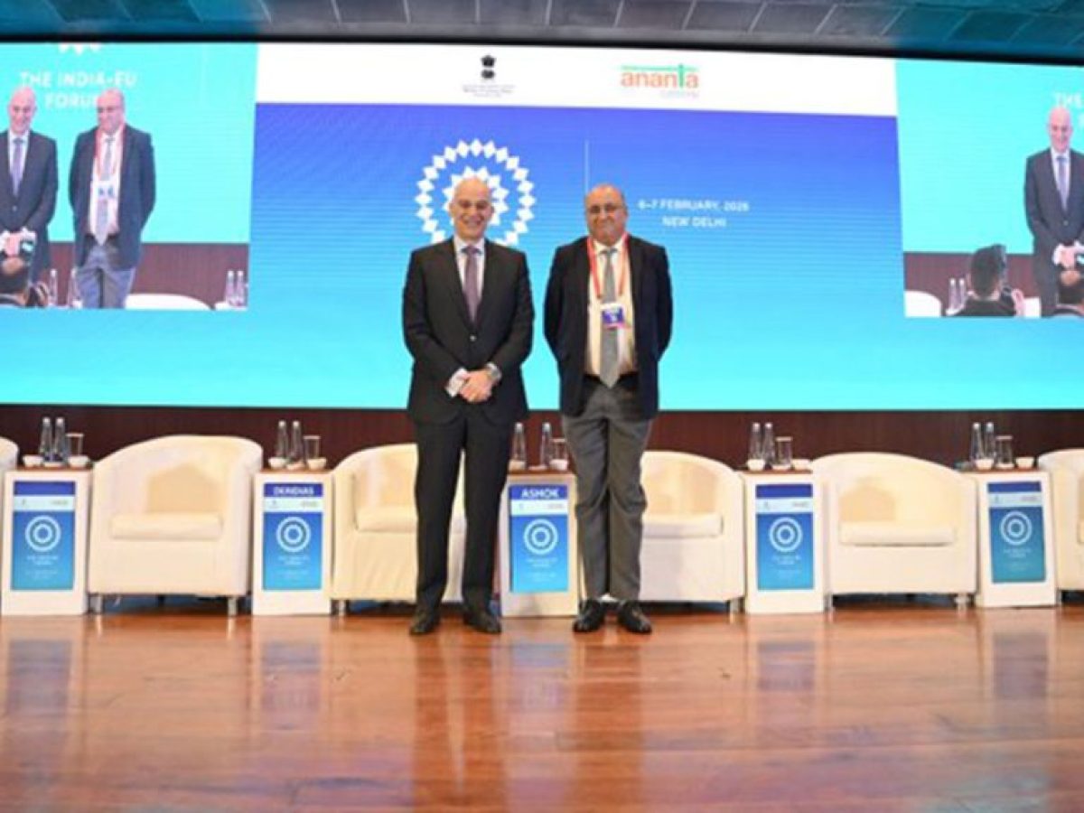 Σειρά επαφών του Ν. Δένδια στην Ινδία