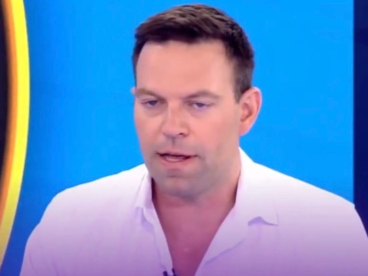 Στέφανος Κασσελακης: Η παιδεία σήμερα δεν είναι δωρεάν όταν οι γονείς πληρώνουν φροντιστήρια και τα παιδιά δεν έχουν στέγ