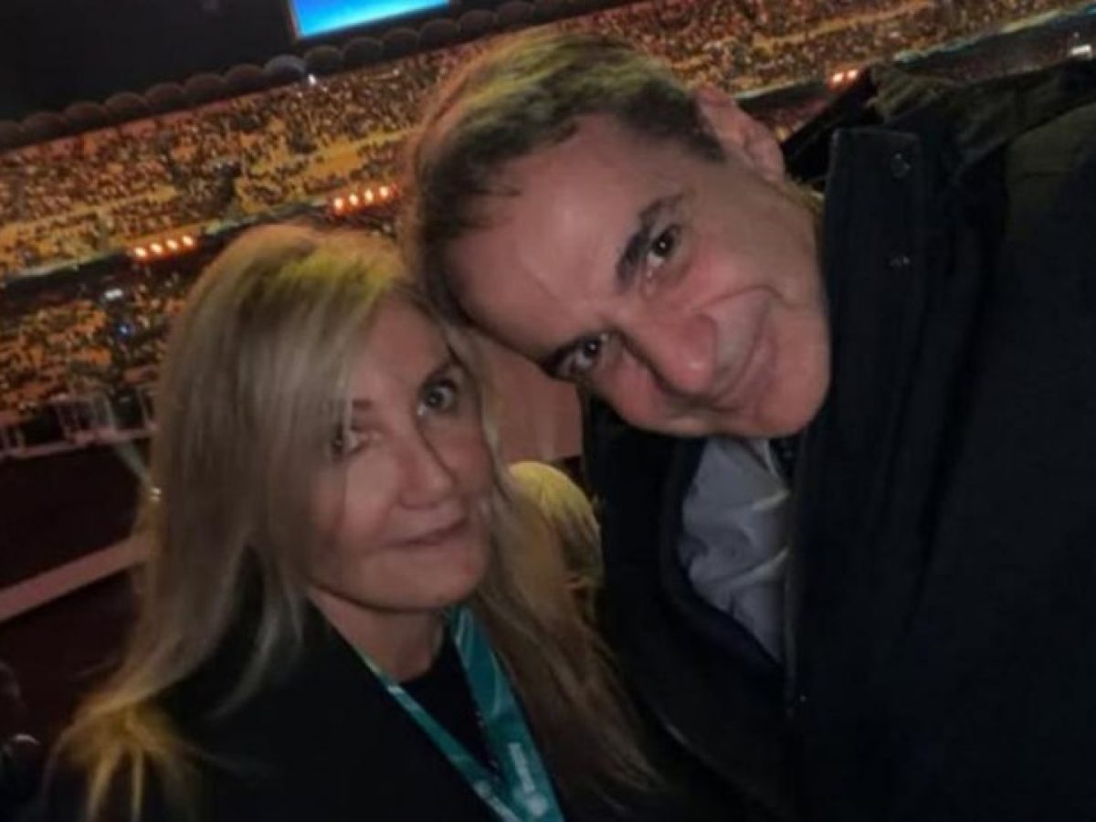 Στην τελετή έναρξης των Χειμερινών Ολυμπιακών Αγώνων στο Μιλάνο ο Κυριάκος Μητσοτάκης και η Μαρέβα Γκραμπόφσκι