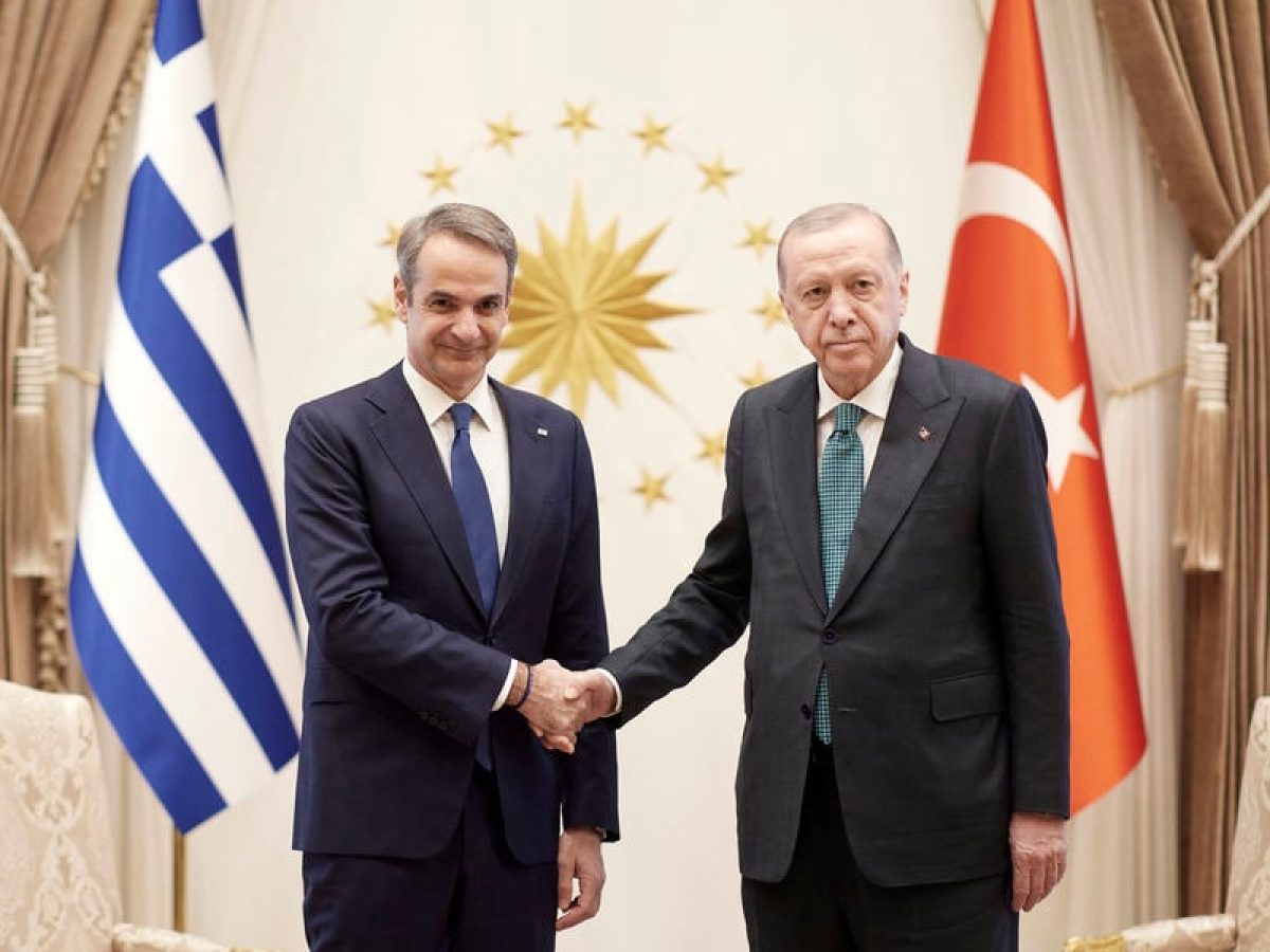 Στο «Λευκό Παλάτι» ο Μητσοτάκης – Χωρίς την παρουσία ΜΜΕ η υποδοχή από Ερντογάν